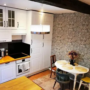  Hébergement de vacances Vieux Gaillac, Charmante Maison De Au Calme