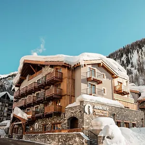 Avancher 3*, Val-d'Isere France